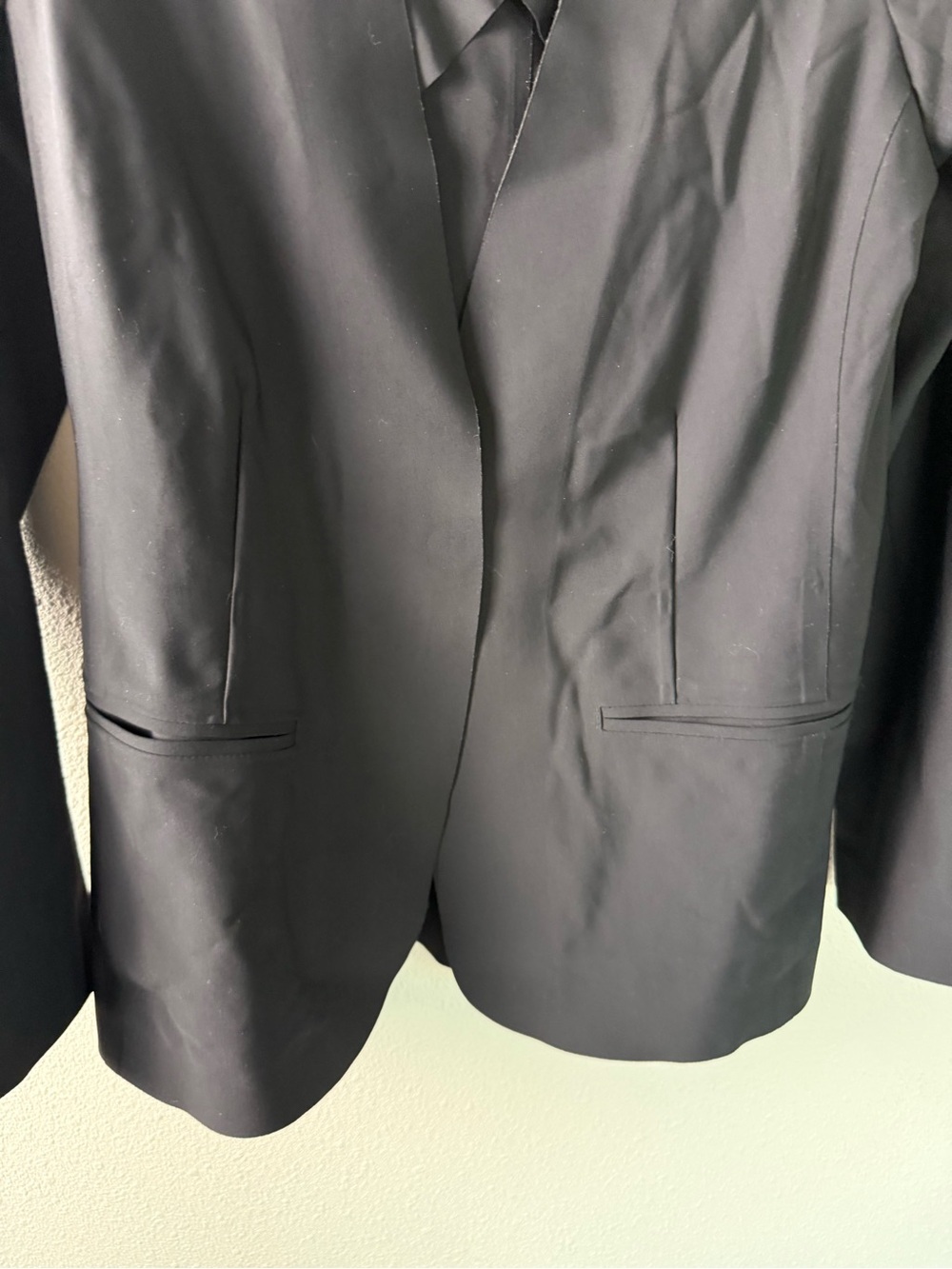 Athleta Avenue Blazer Jacket Black Business Athleisure Casual Women’s Size 10 - Picture 4 of 16